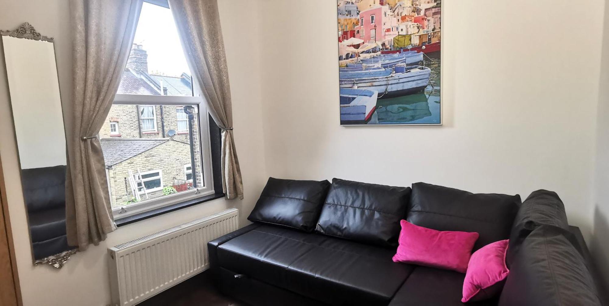 Beautiful London Home Sleeps 6, 2 Minutes To Metro 外观 照片